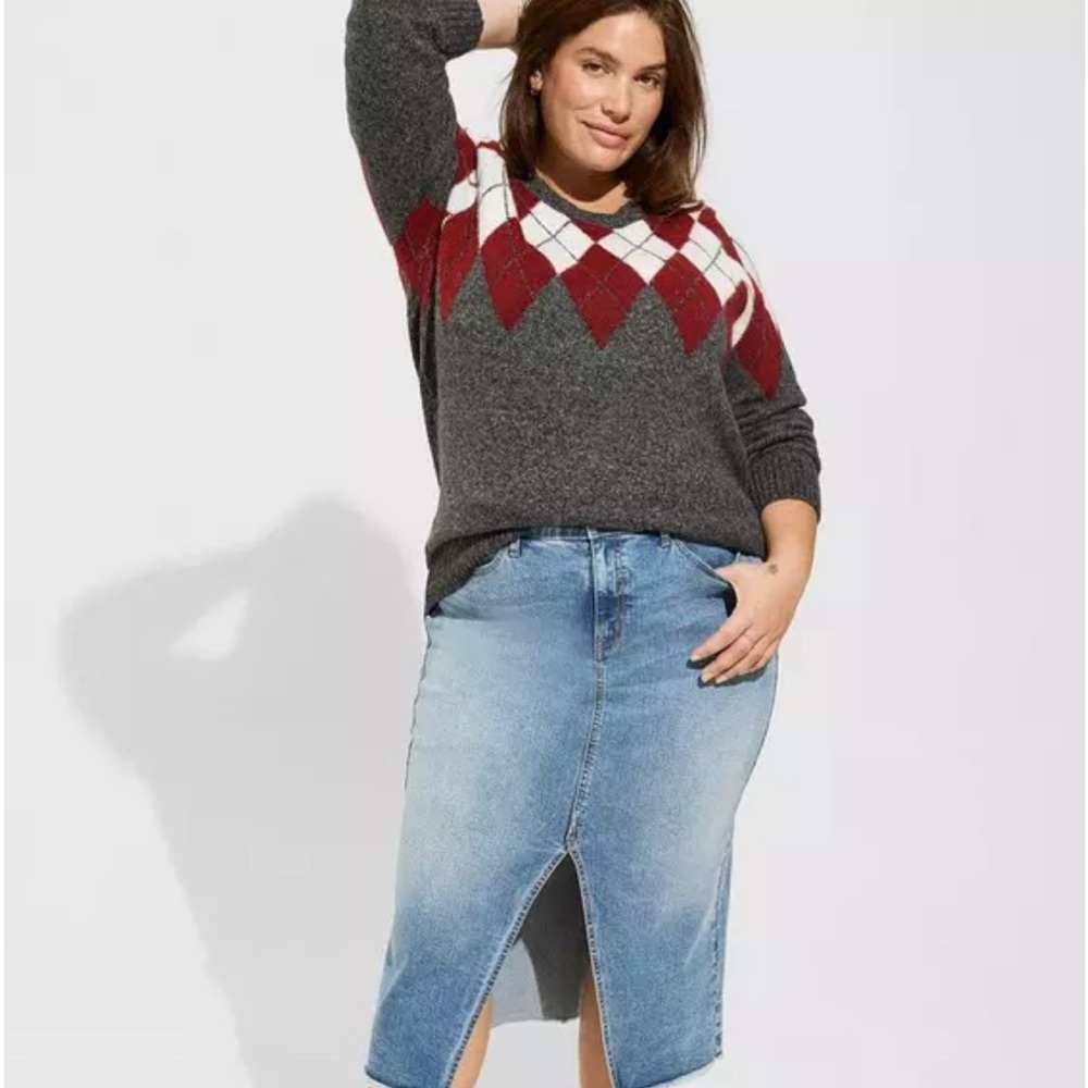 Torrid Gray and Red Crew Neck Sweater